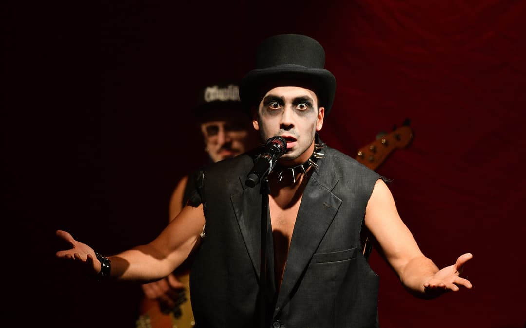 Маяковский – суперзвезда: Cabaret Maiyakovsky в театре «ARTиШОК»