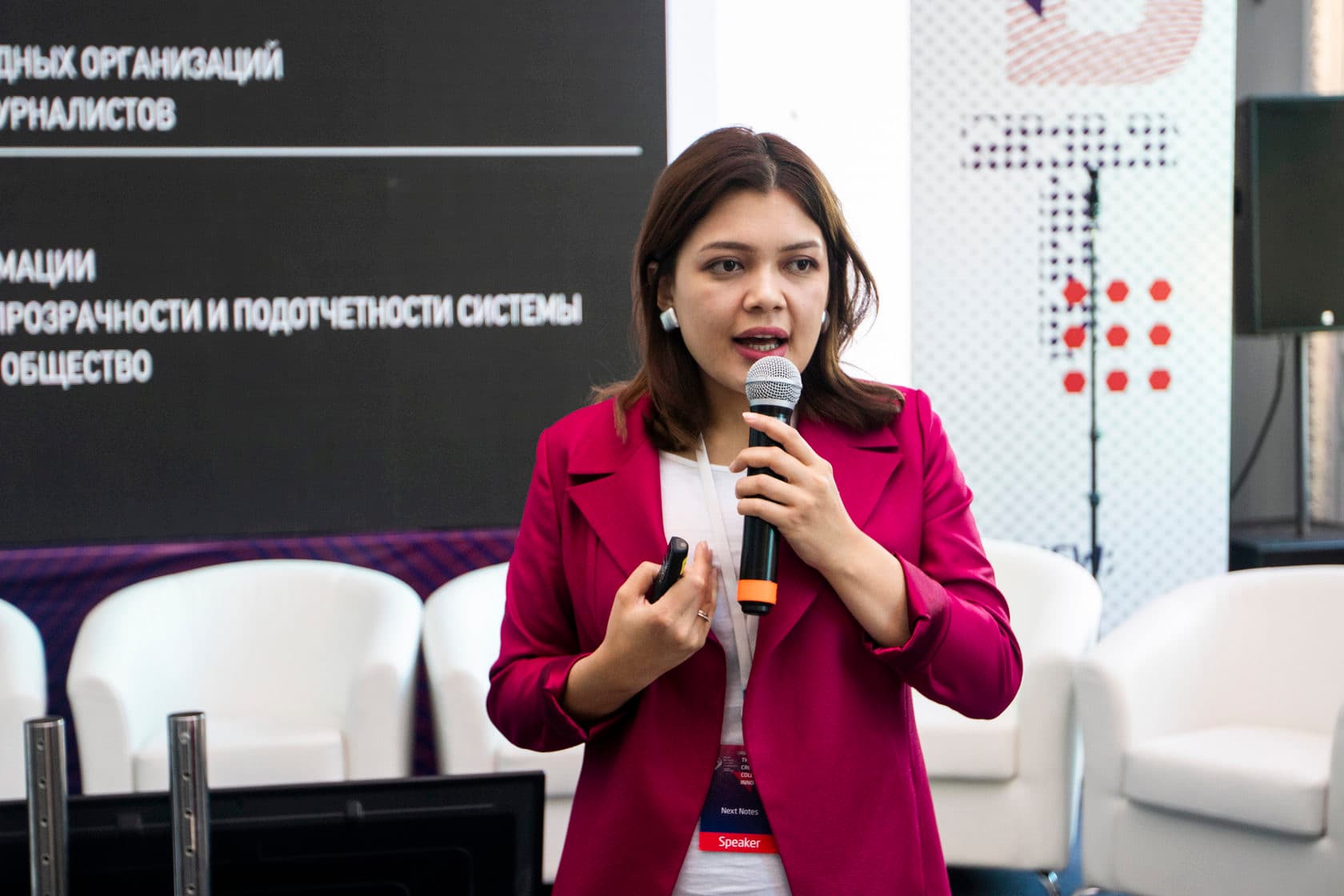 Кыргызская журналистка Эльнура Алканова – о журналистике и феминизме в Кыргызстане