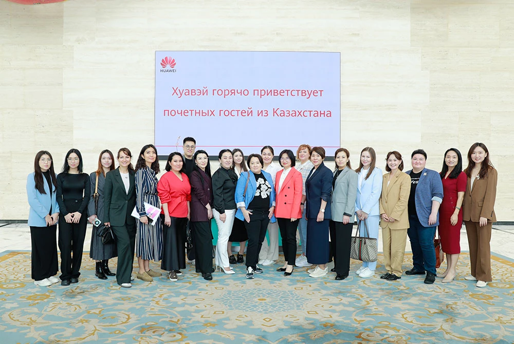 Huawei Women in Tech: глобальная инициатива теперь и в Казахстане